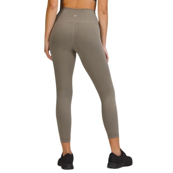 LULULEMON Green Wunder Train High-Rise Tights - Picture 1 of 7